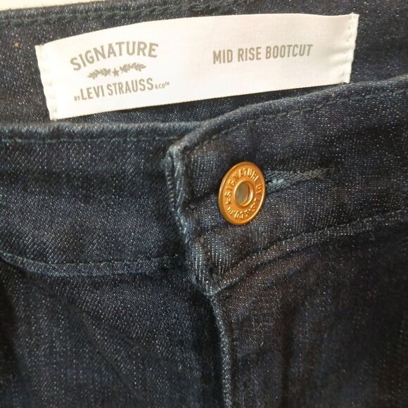 Levis Mid Rise Bootcut Dark Wash Jeans Stretch - Picture 4 of 8
